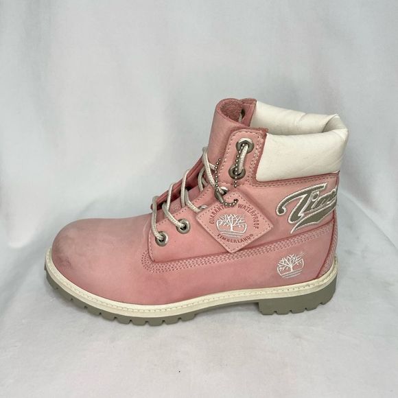 Pink Timberlands - Picture 6 of 11